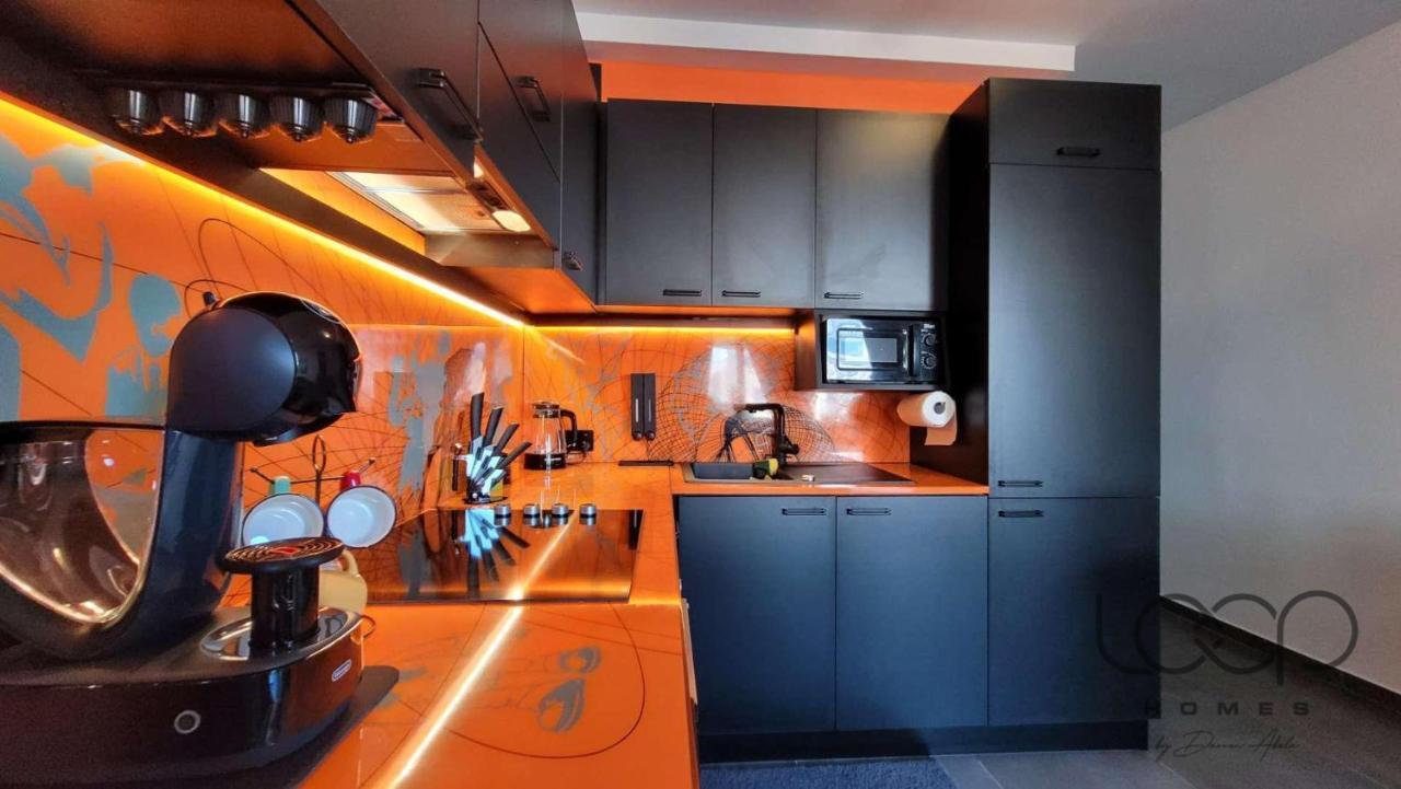Modern - 50 M From Sea - Free Wi-Fi - Super Cool - Terrace - Fully Air-Conditioned セント・ポールズ・ベイ エクステリア 写真